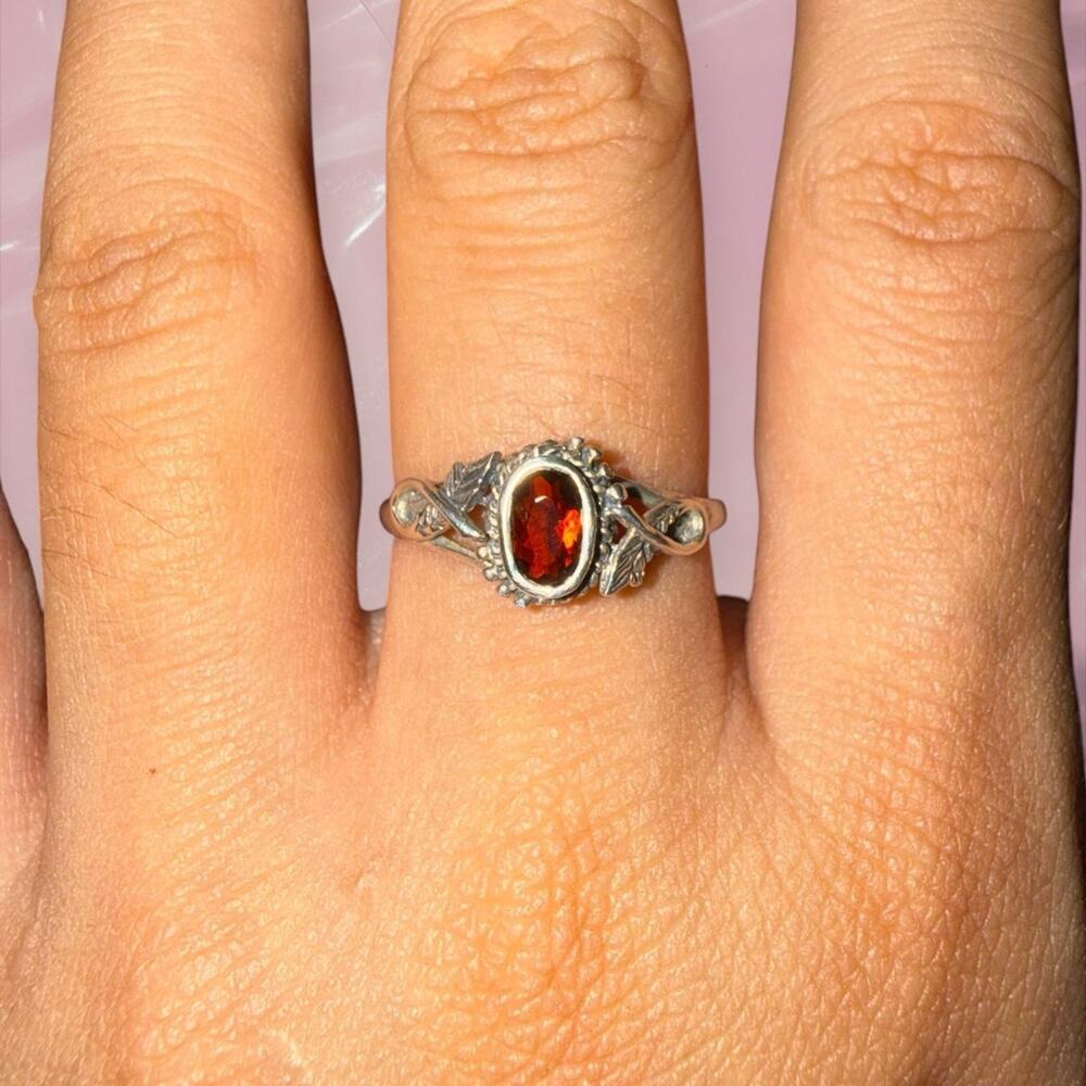 Y2K fairy romantic 925 Sterling Silver goth red garnet vine ring
